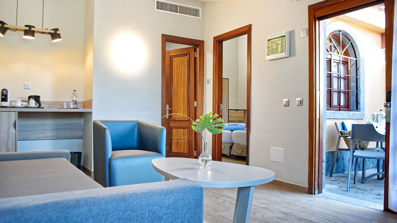 rooms-villa-with-1-bedroom-pool-view-with-terrace