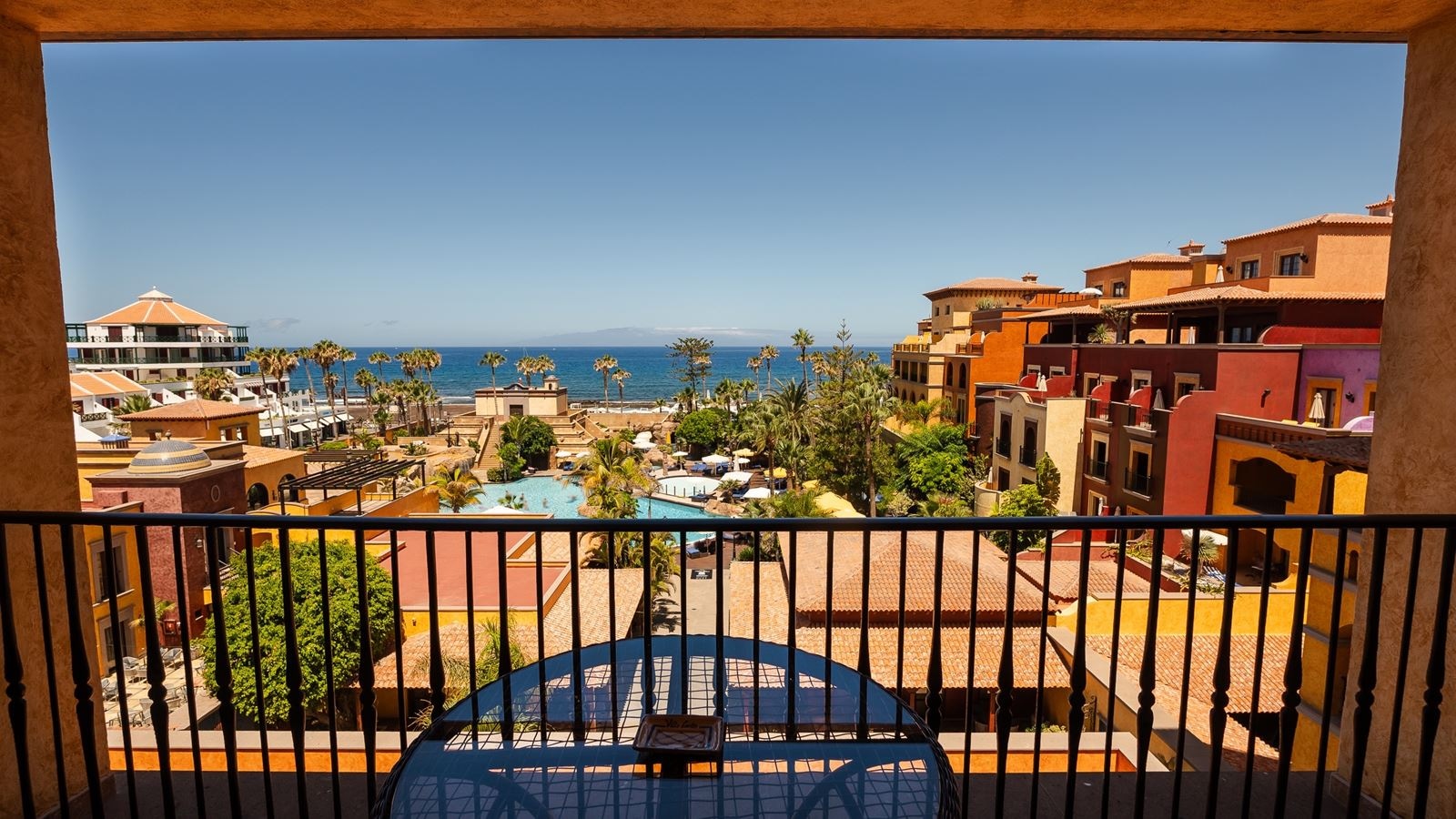 rooms-double-room-sea-view--balcony-or-terrace