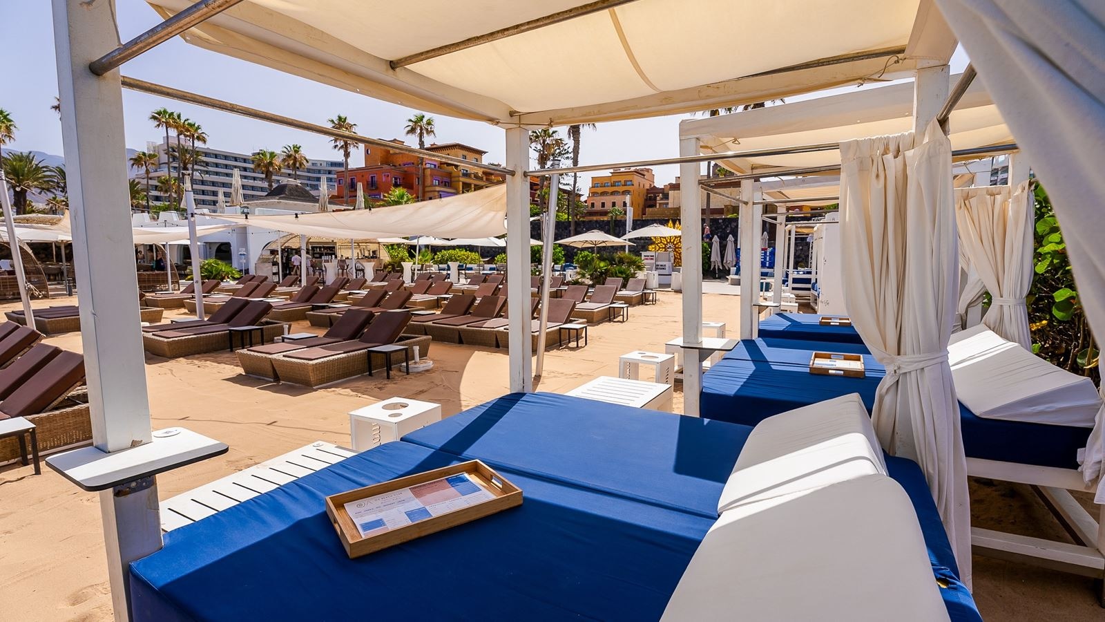 restaurants-o-a-b-e-a-c-h-c-l-u-b