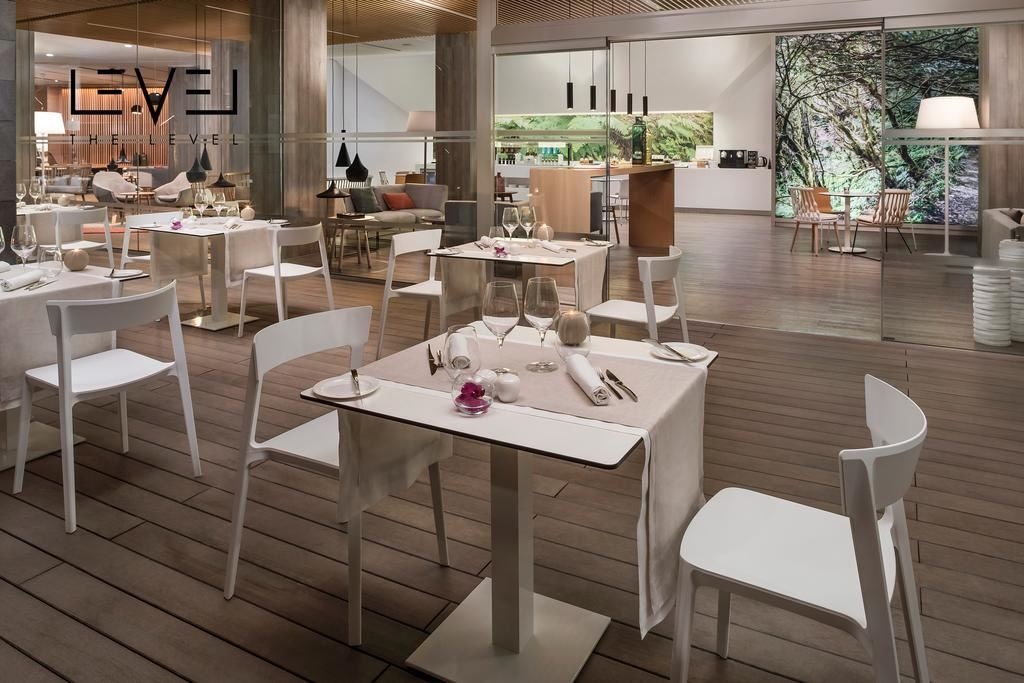 restaurants-main-restaurant