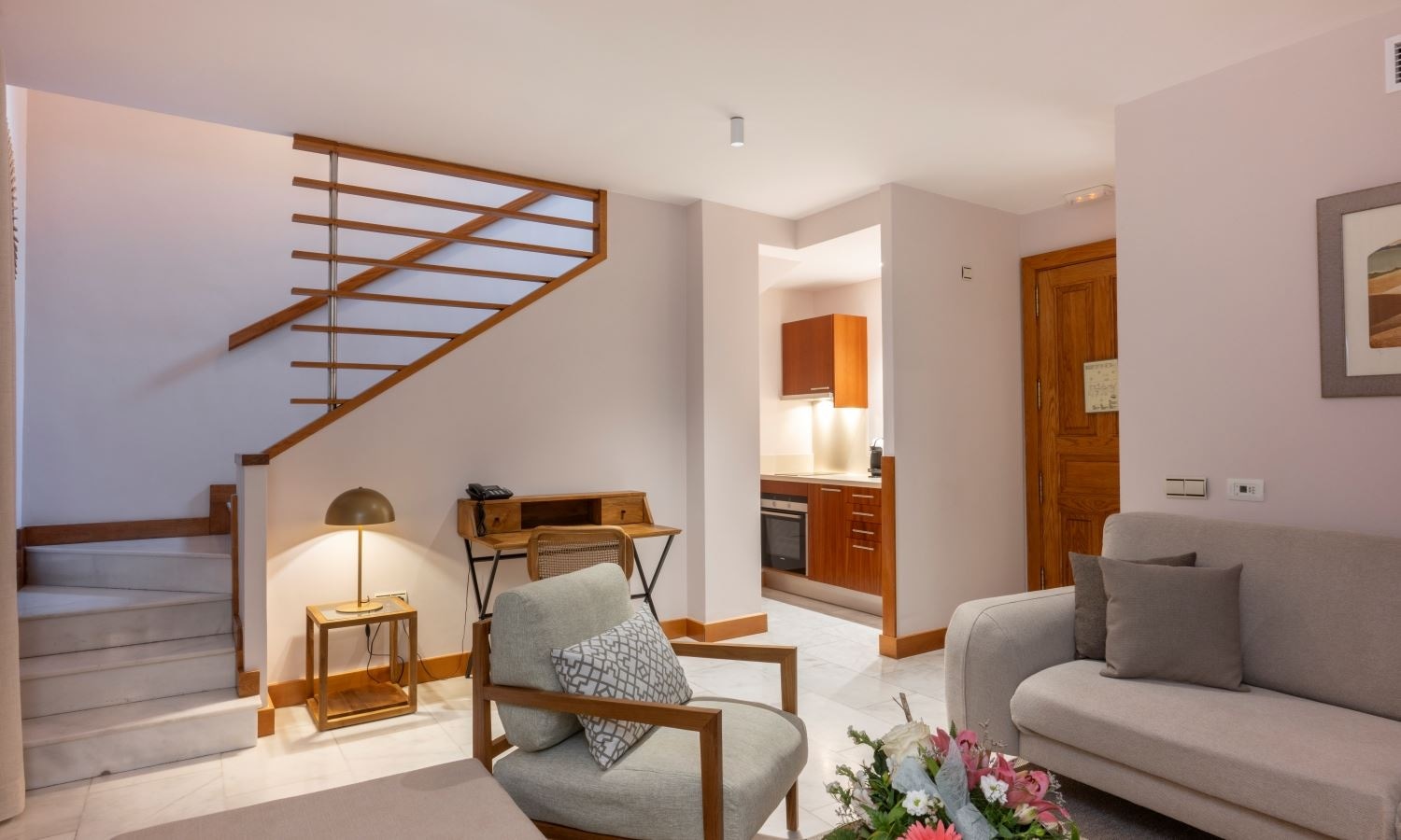 rooms-1-bedroom-villa-with-hot-tub