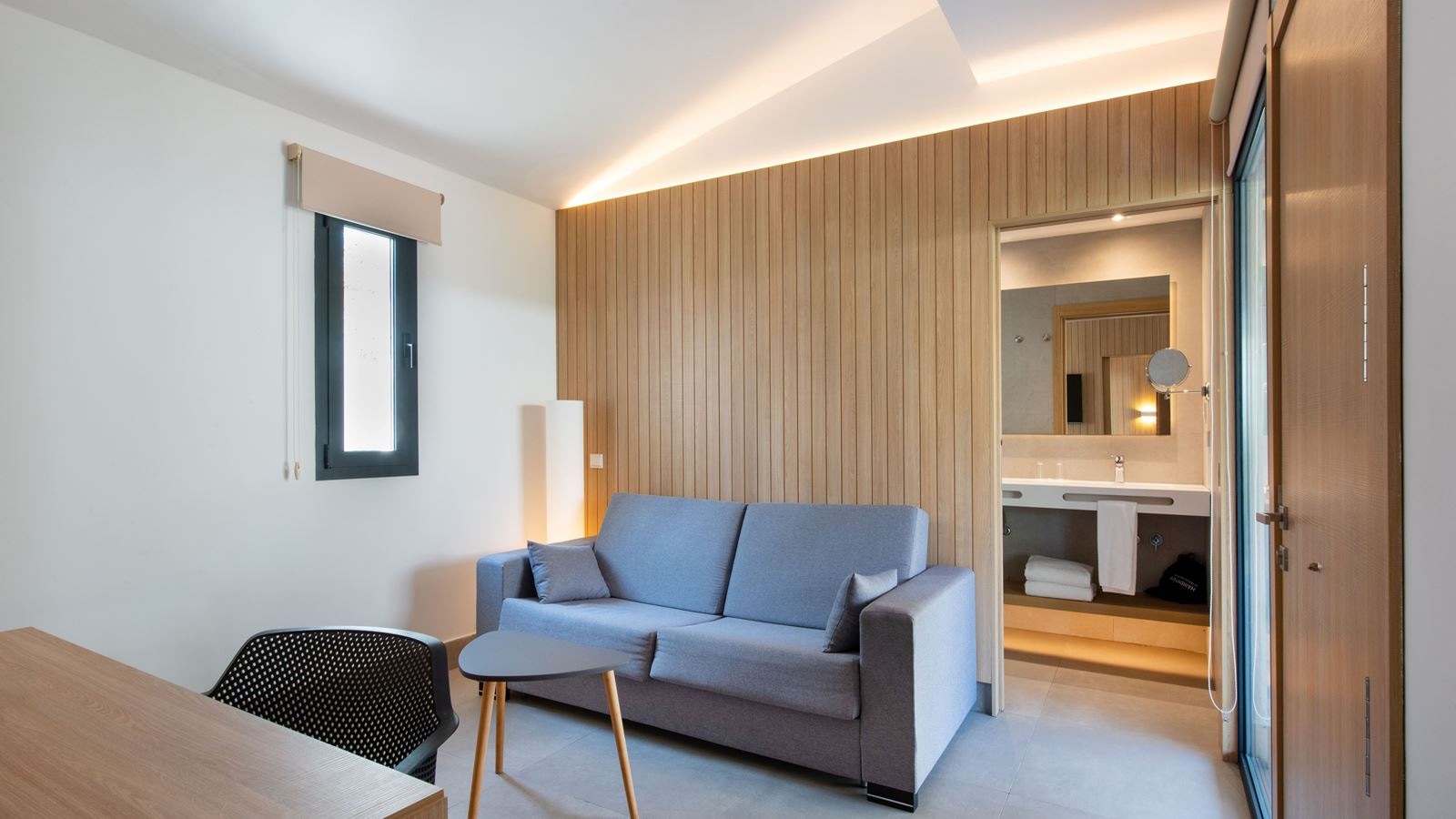 rooms-bungalow-superior-with-jacuzzi