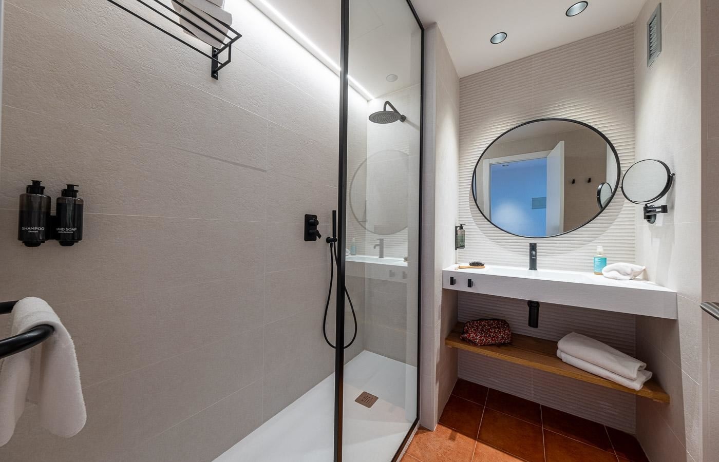 rooms-double-standard-room