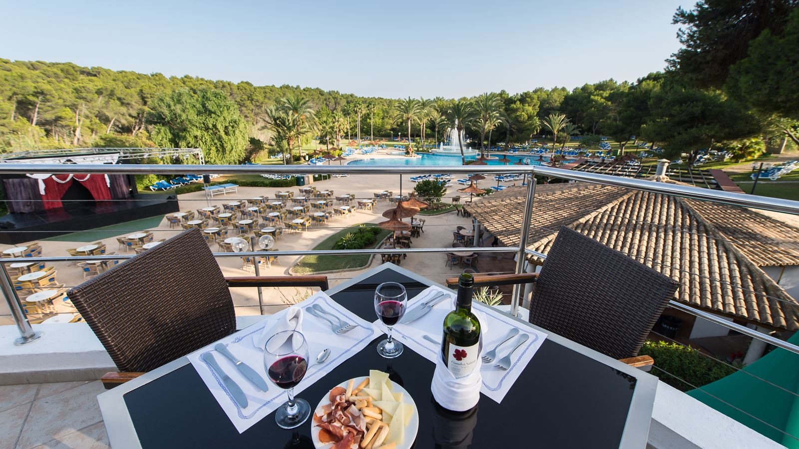 restaurants-restaurant-buffet