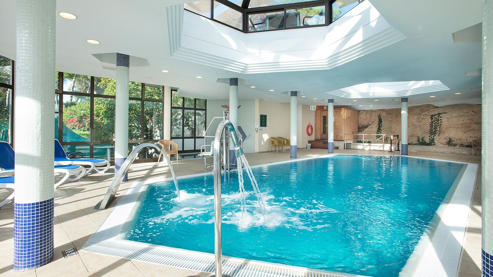 pools-indoor-pool