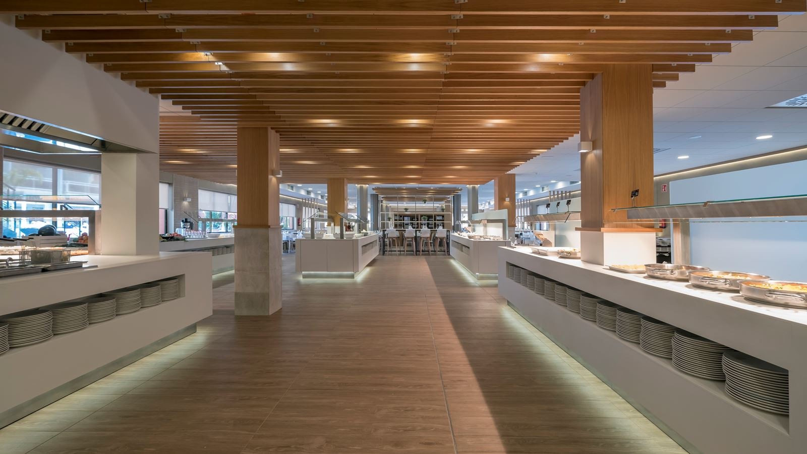 restaurants-main-restaurant