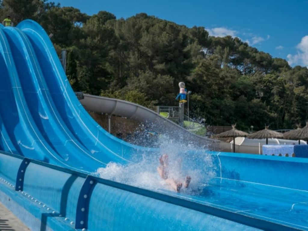 water-park-water-park