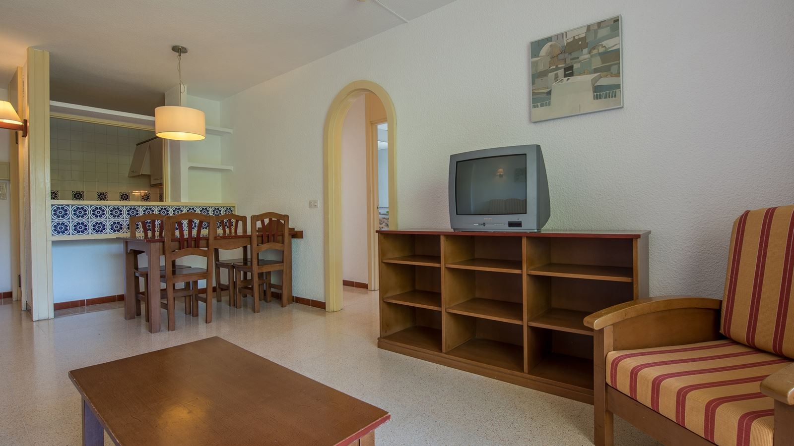 rooms-two-bedroom-apartment-balcony-or-terrace