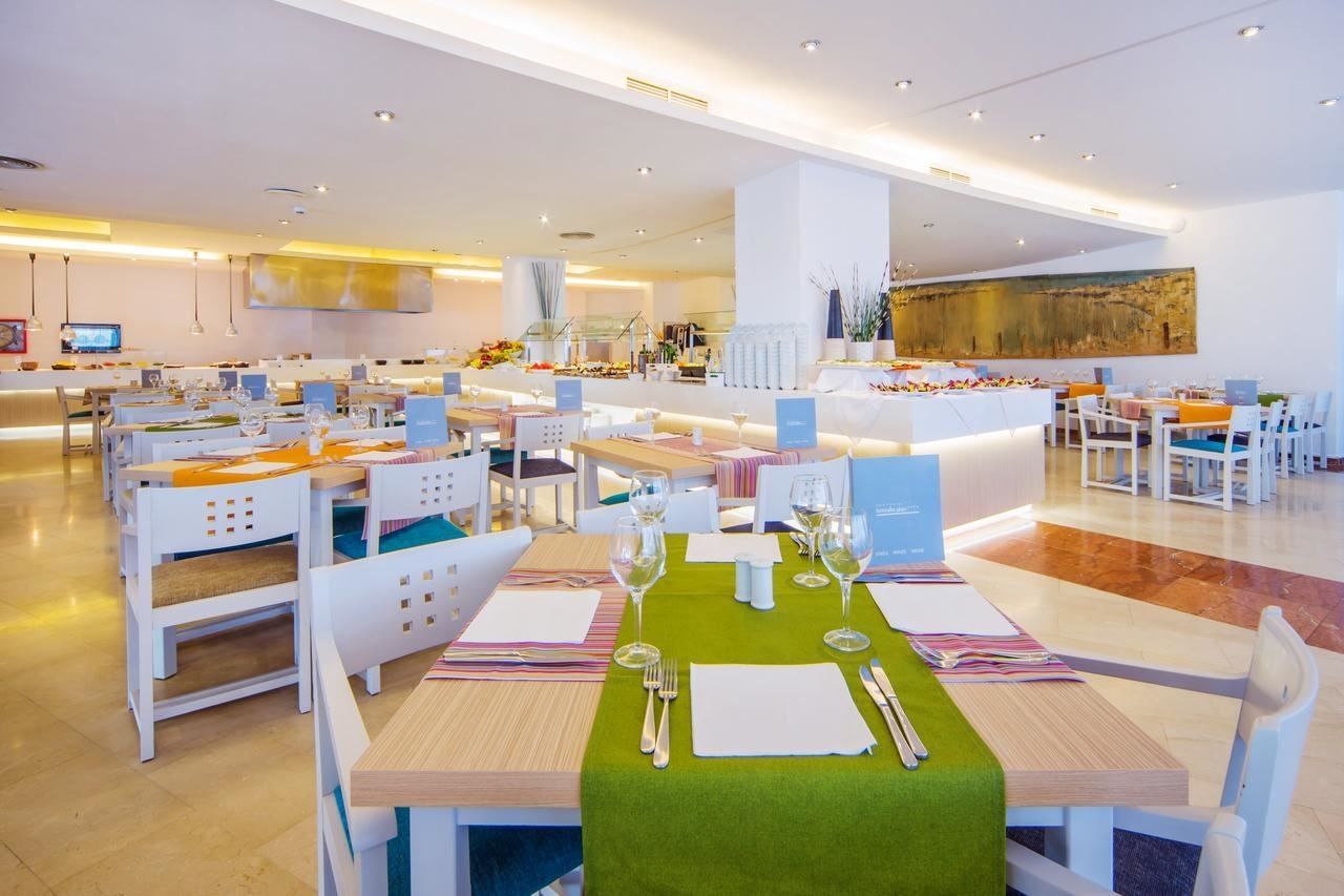 restaurants-restaurant