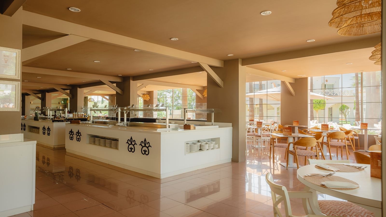 restaurants-buffet-restaurant