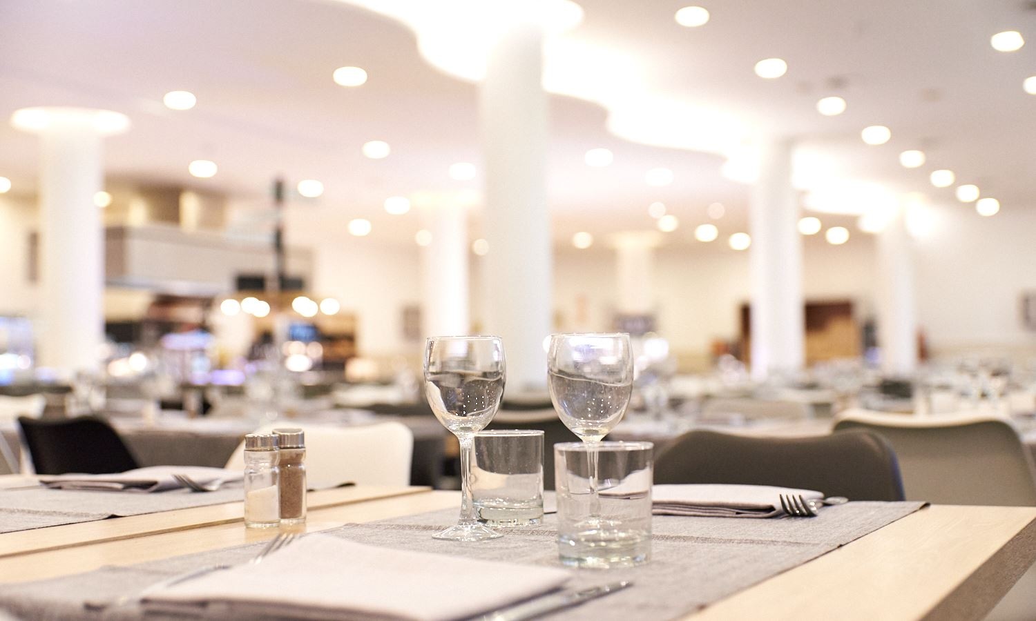 restaurants-restaurant-buffet