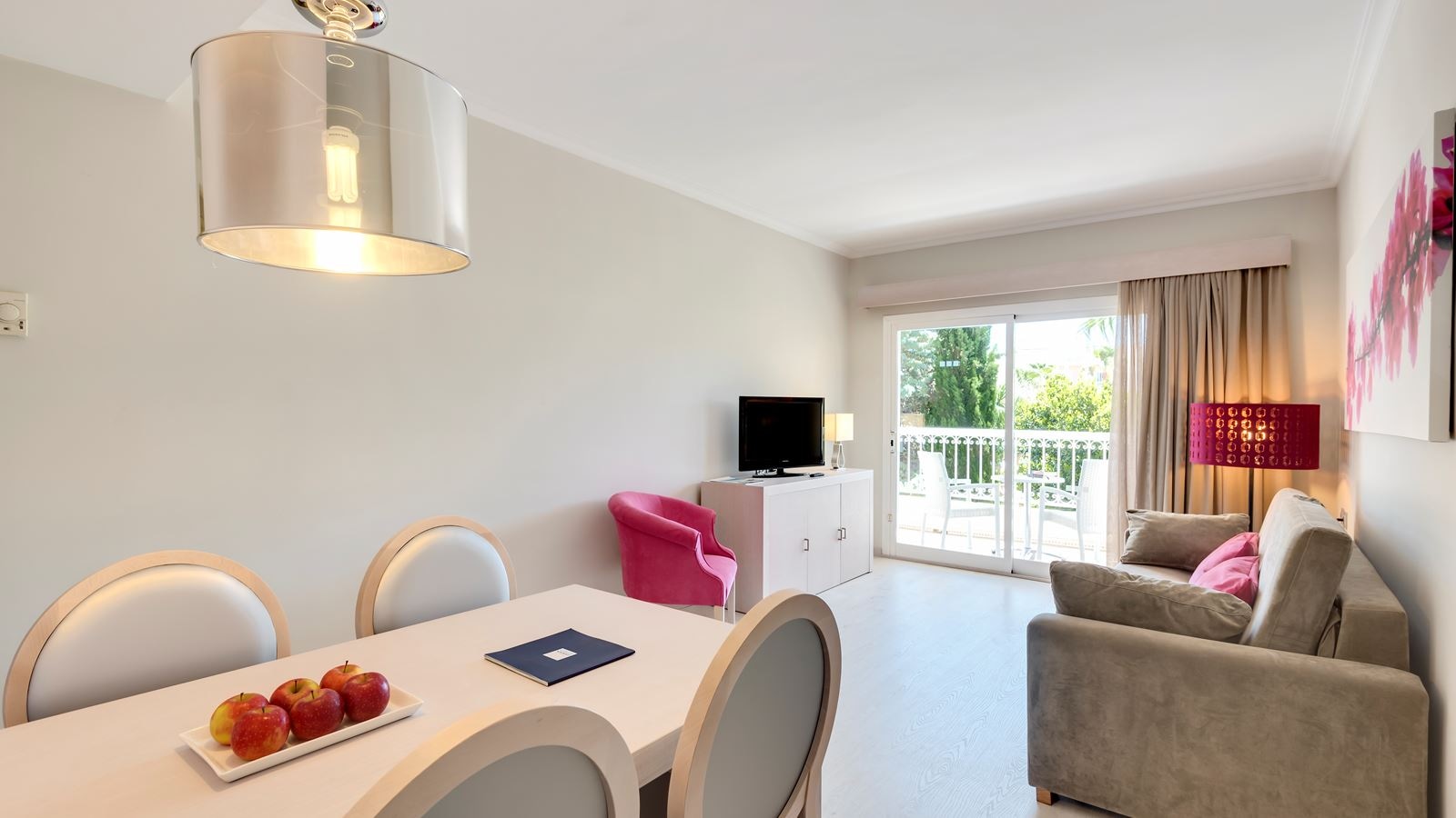 rooms-apartment-balcony-or-terrace