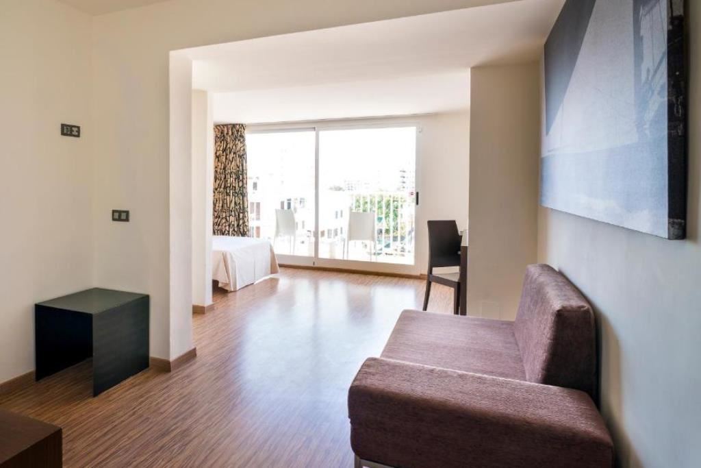 rooms-junior-suite-sea-view