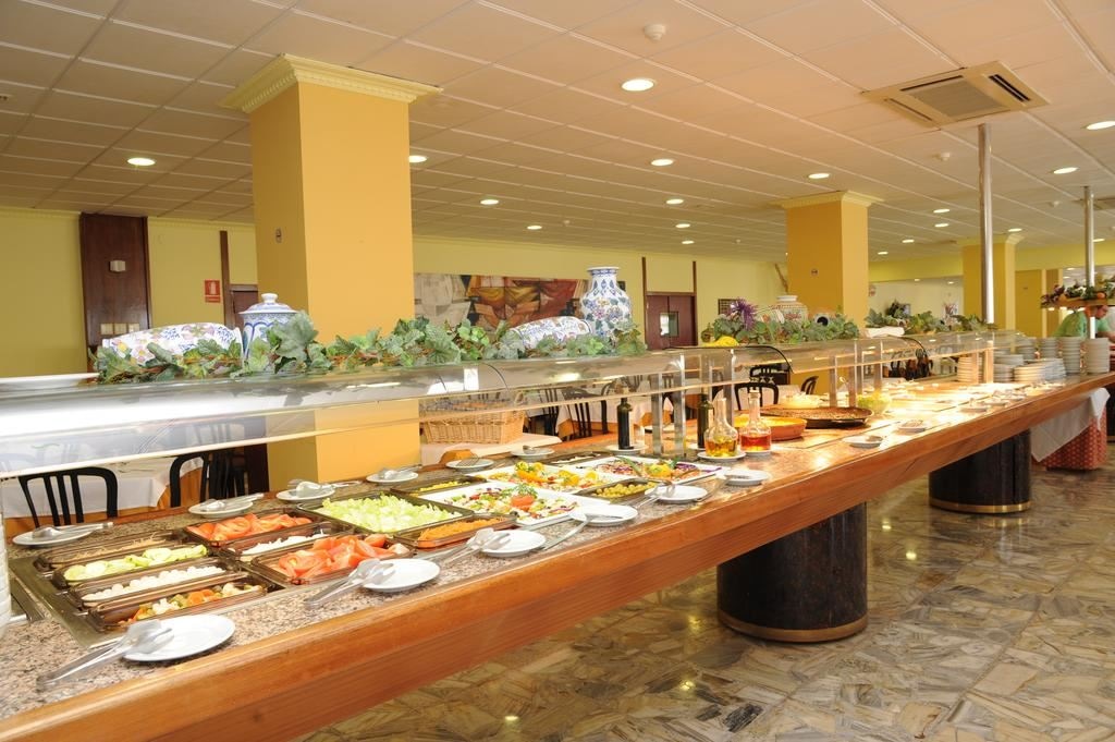 restaurants-restaurants