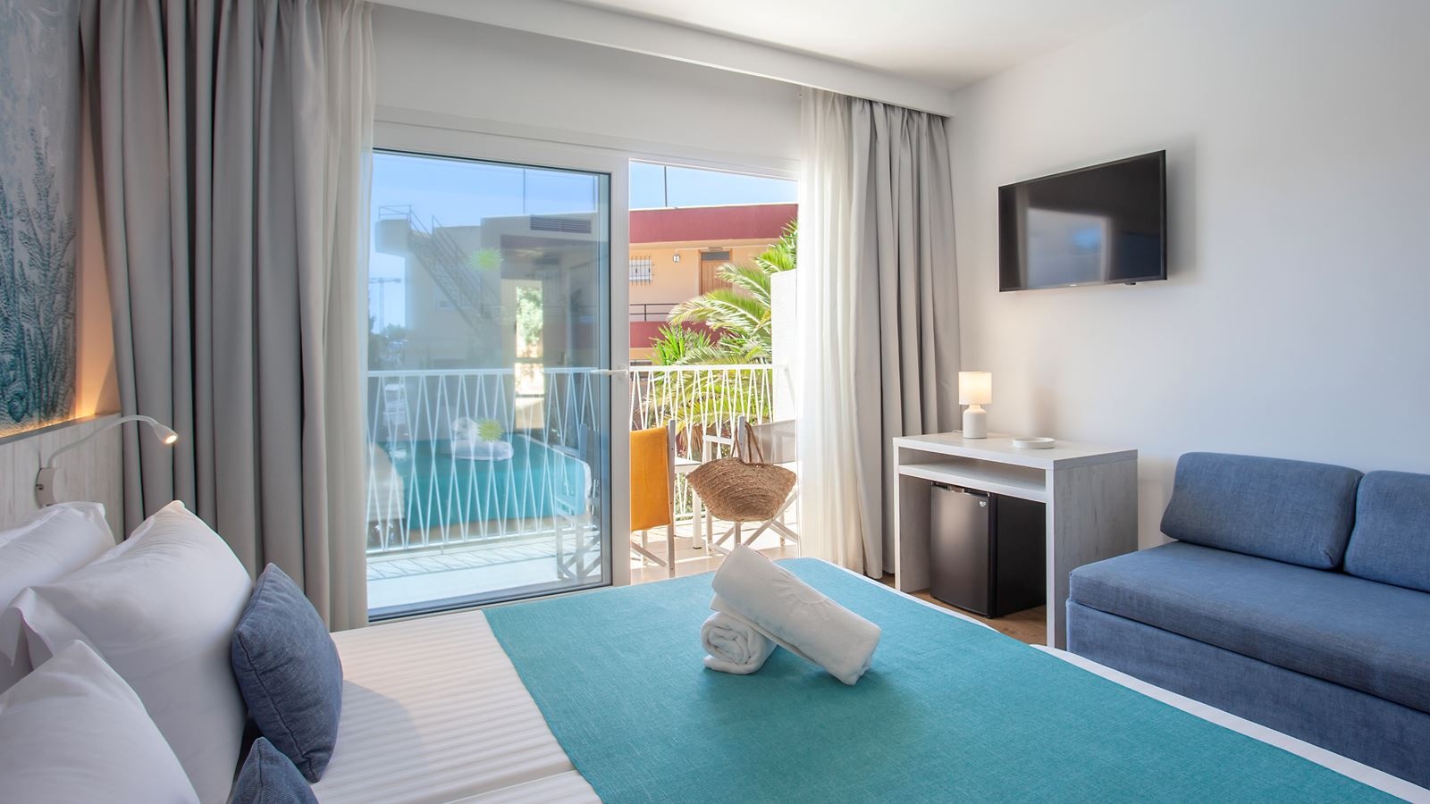 rooms-individual-balcony-or-terrace