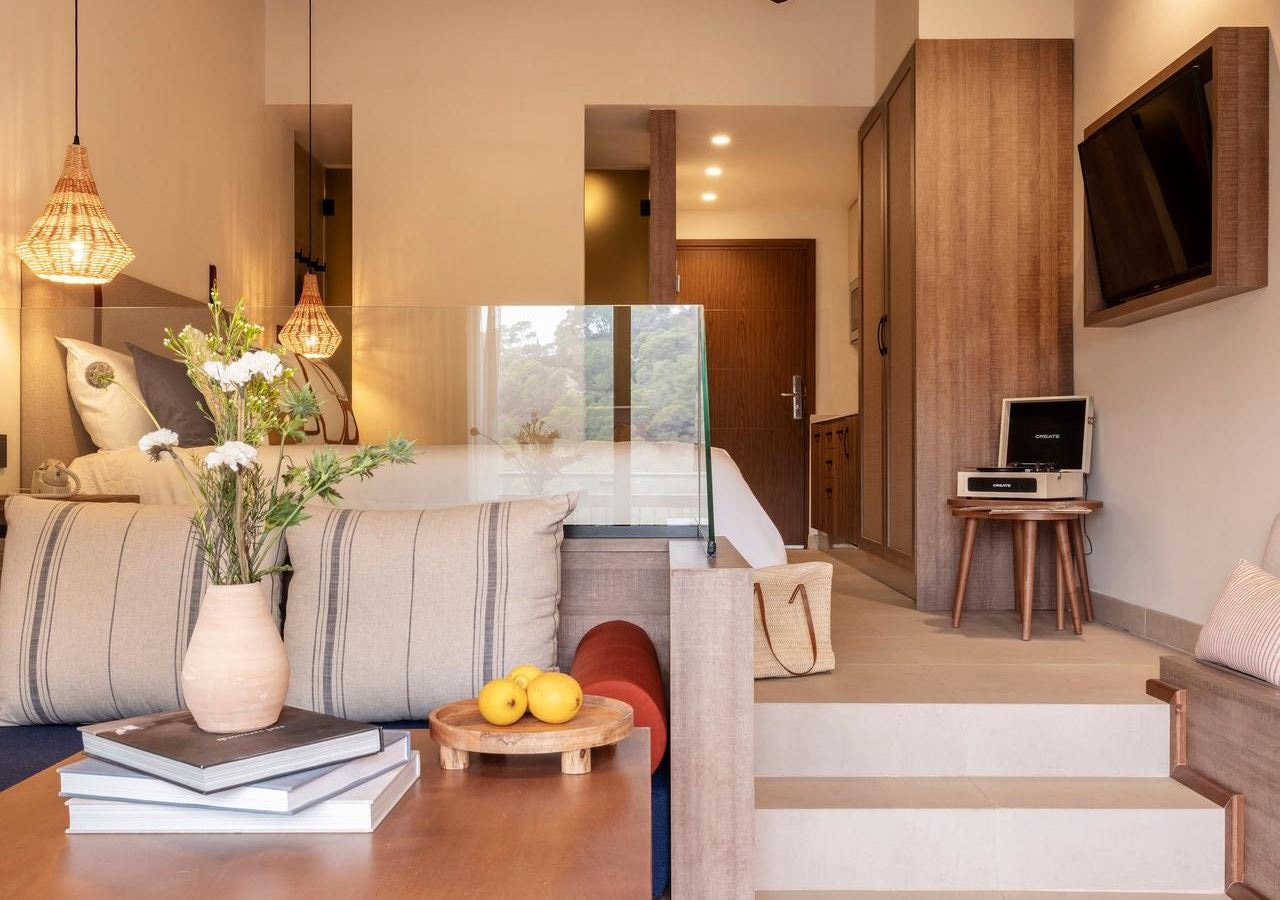 rooms-junior-suite-zel-garden-view