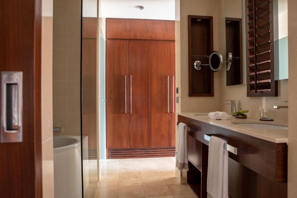 rooms-junior-suite-mountain-view