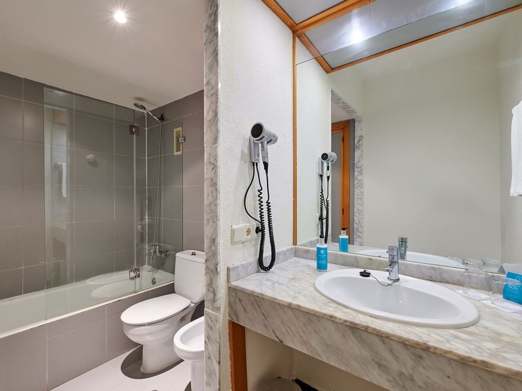 rooms-double-room-sea-view