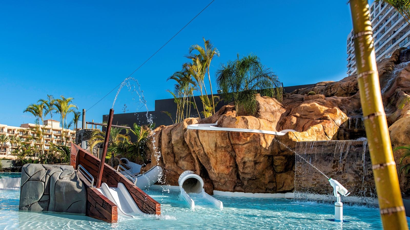 water-park-water-park