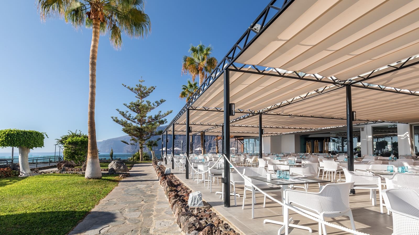 restaurants-restaurant-buffet