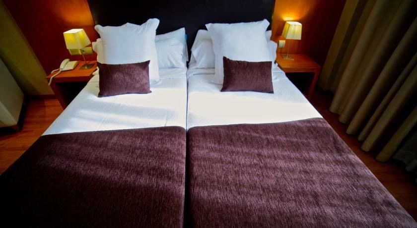 rooms-double-or-twin-classic