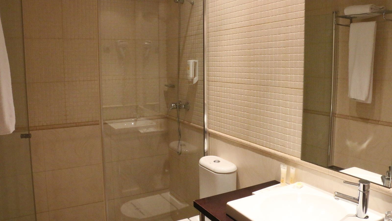 rooms-triple-standard