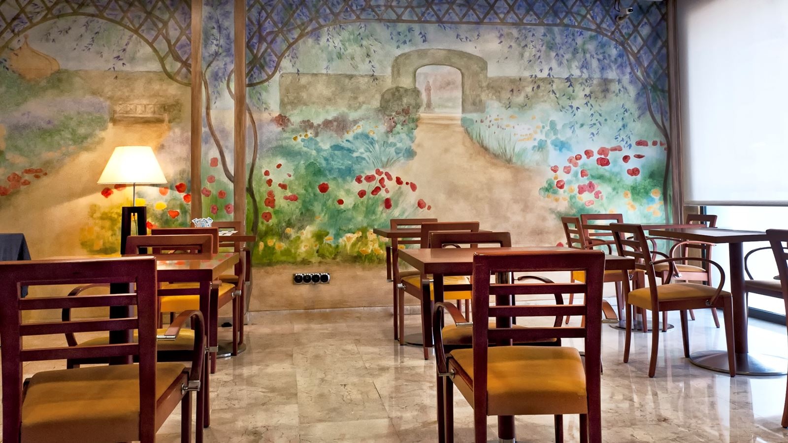 restaurants-restaurants