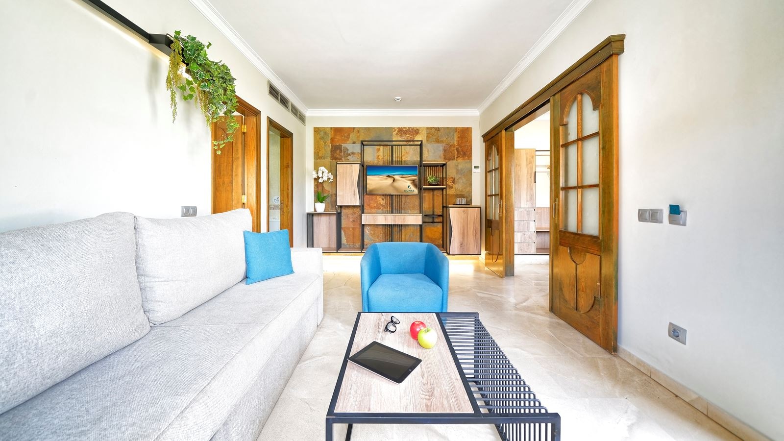 rooms-senior-suite-2-bedrooms-with-terrace