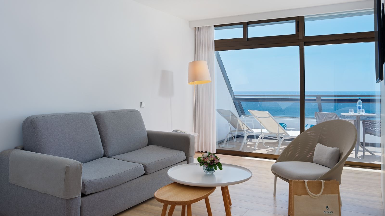 rooms-suite-duplex-premium-sea-view-with-balcony