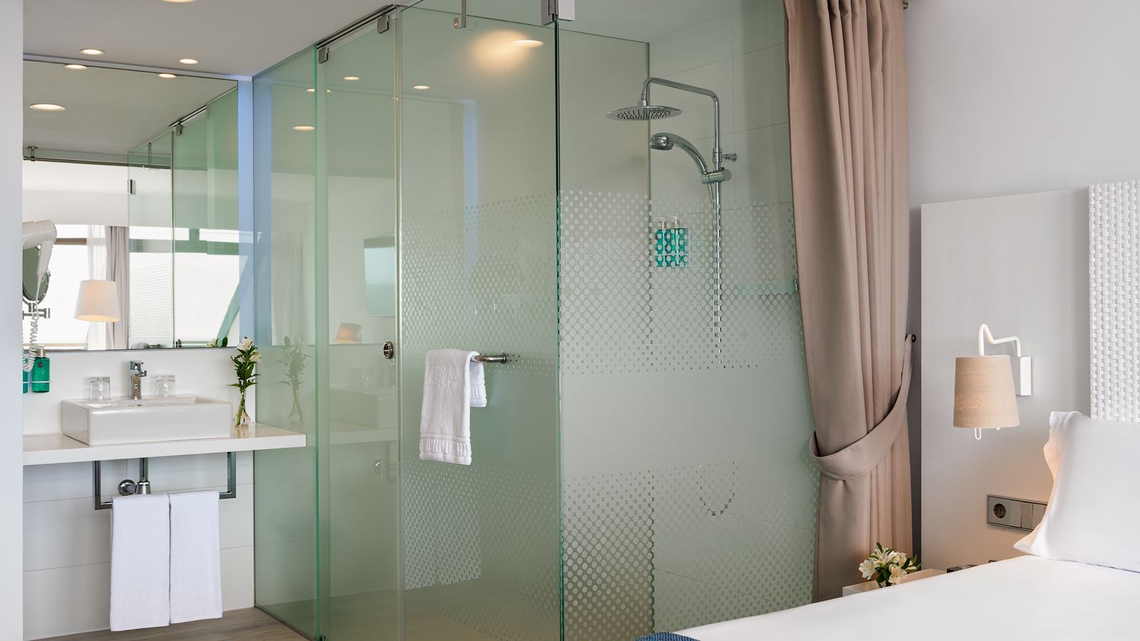 rooms-double-beach-view-with-terrace