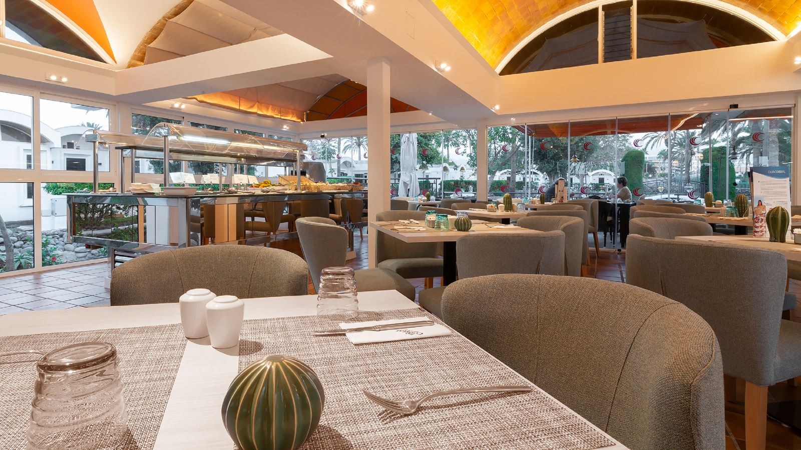 restaurants-main-restaurant