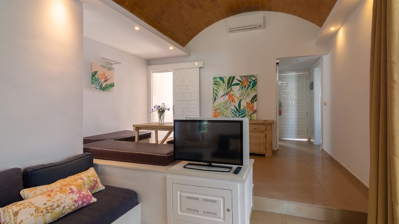 rooms-two-bedroom-bungalow-balcony-or-terrace