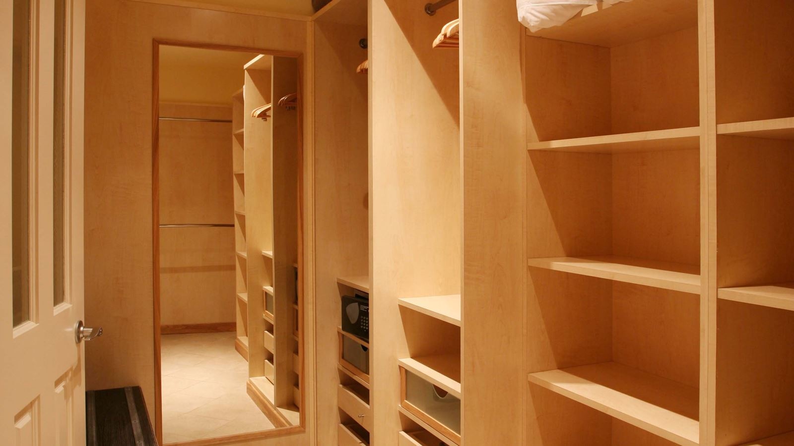 rooms-junior-suite-terrace-unique