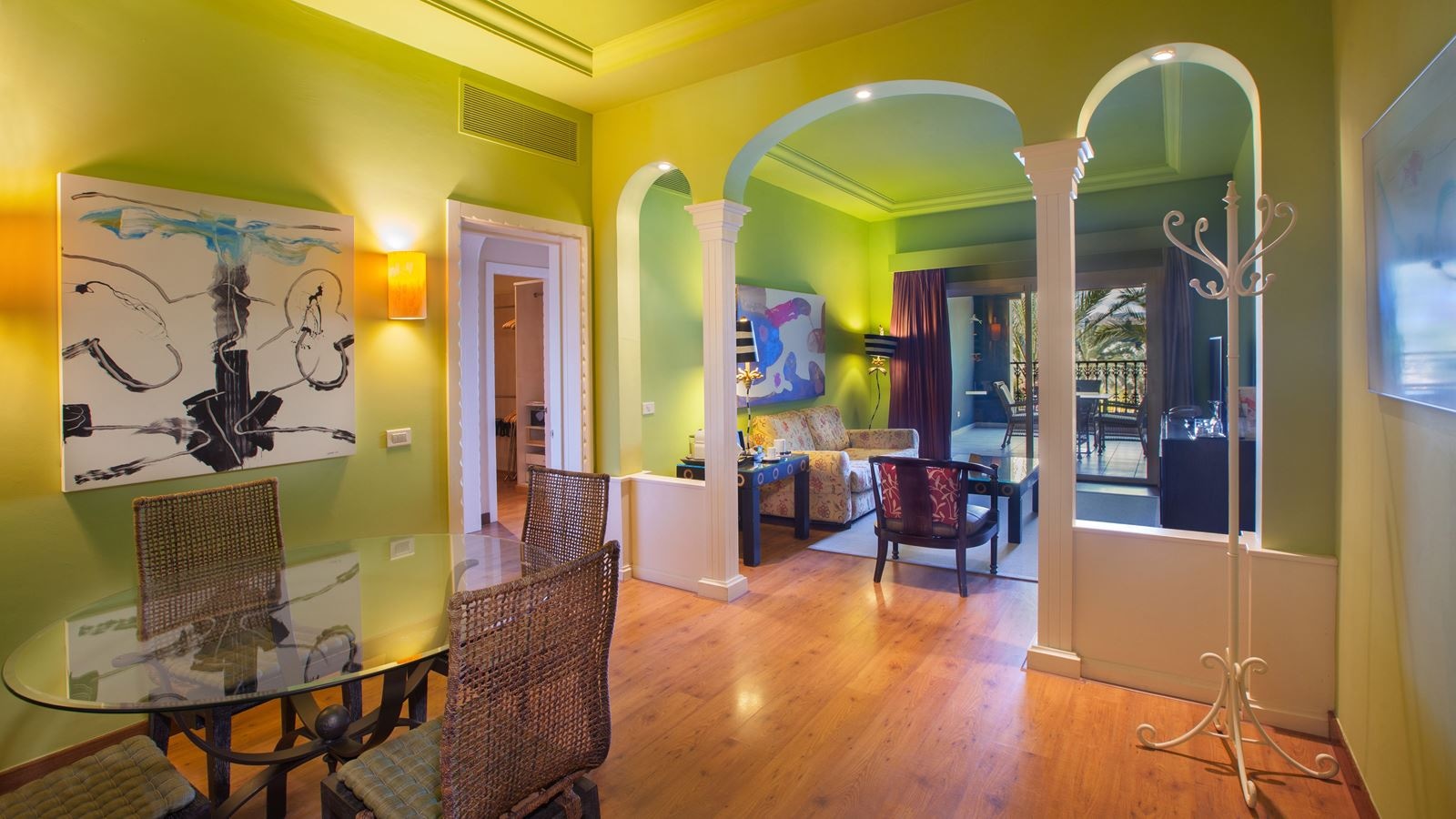 rooms-junior-suite-terrace-unique