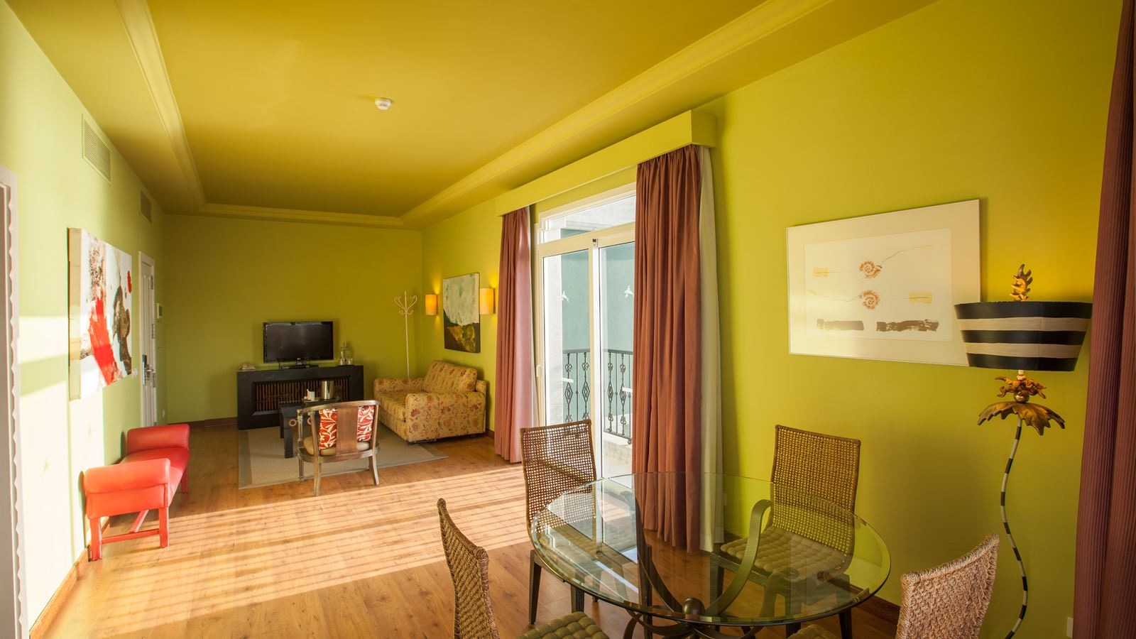 rooms-junior-suite-terrace-unique