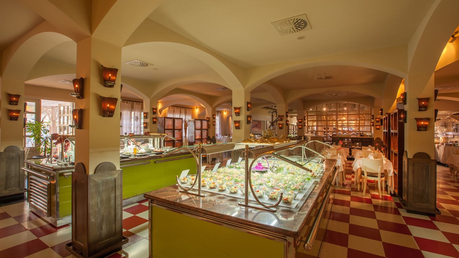 restaurants-la-plaza