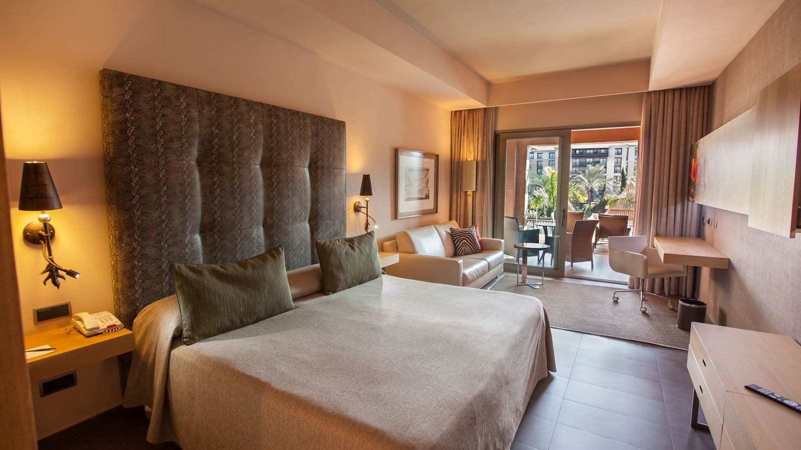 rooms-ddep-double-deluxe-unique-with-private-pool-and-terrace