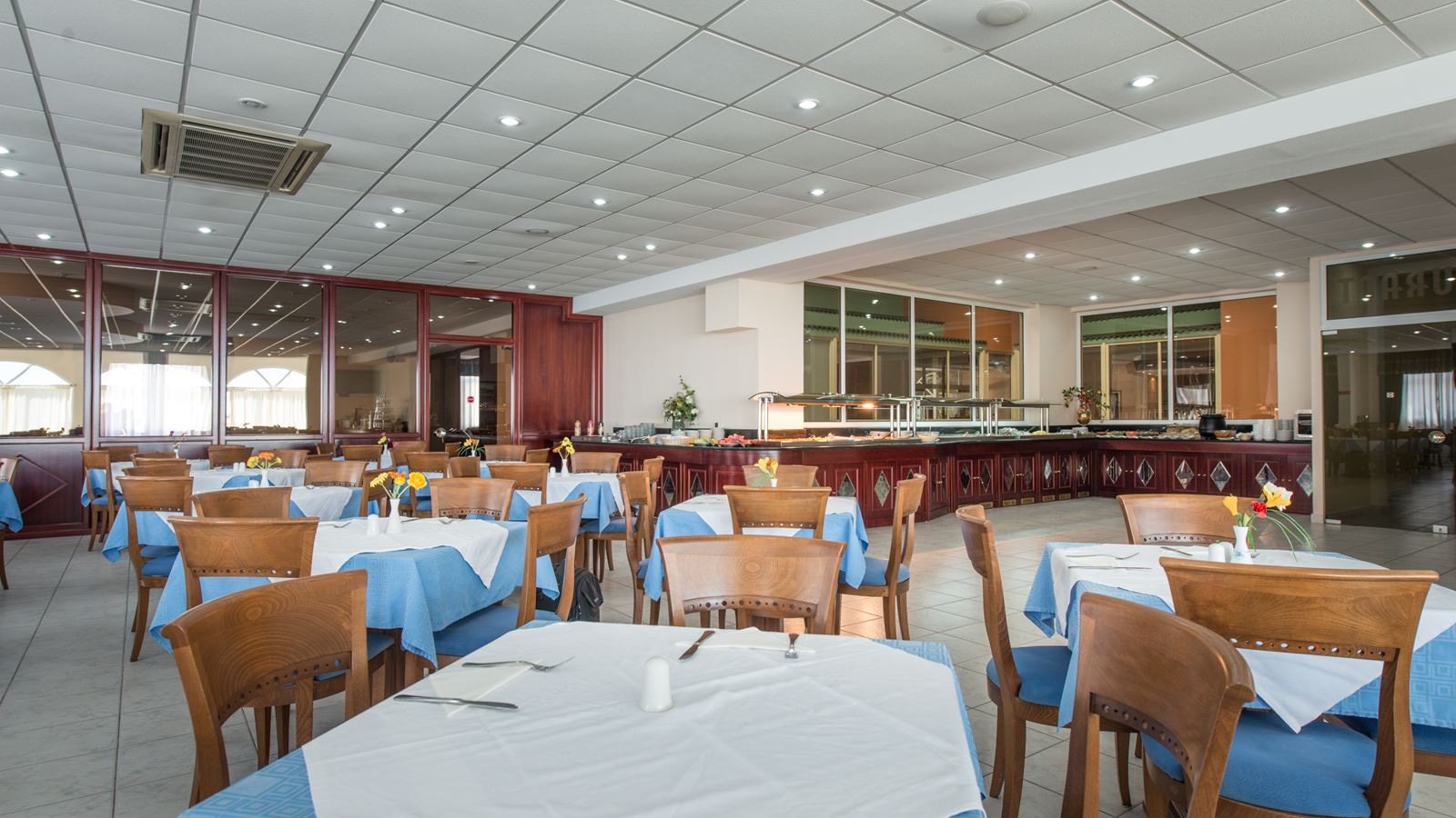 restaurants-main-restaurant