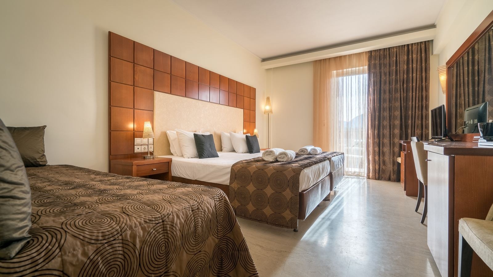 rooms-standard-room-private-pool