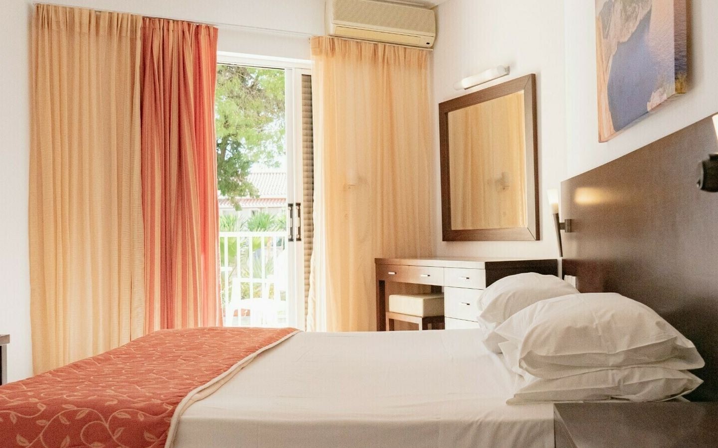 rooms-junior-suite-with-private-pool