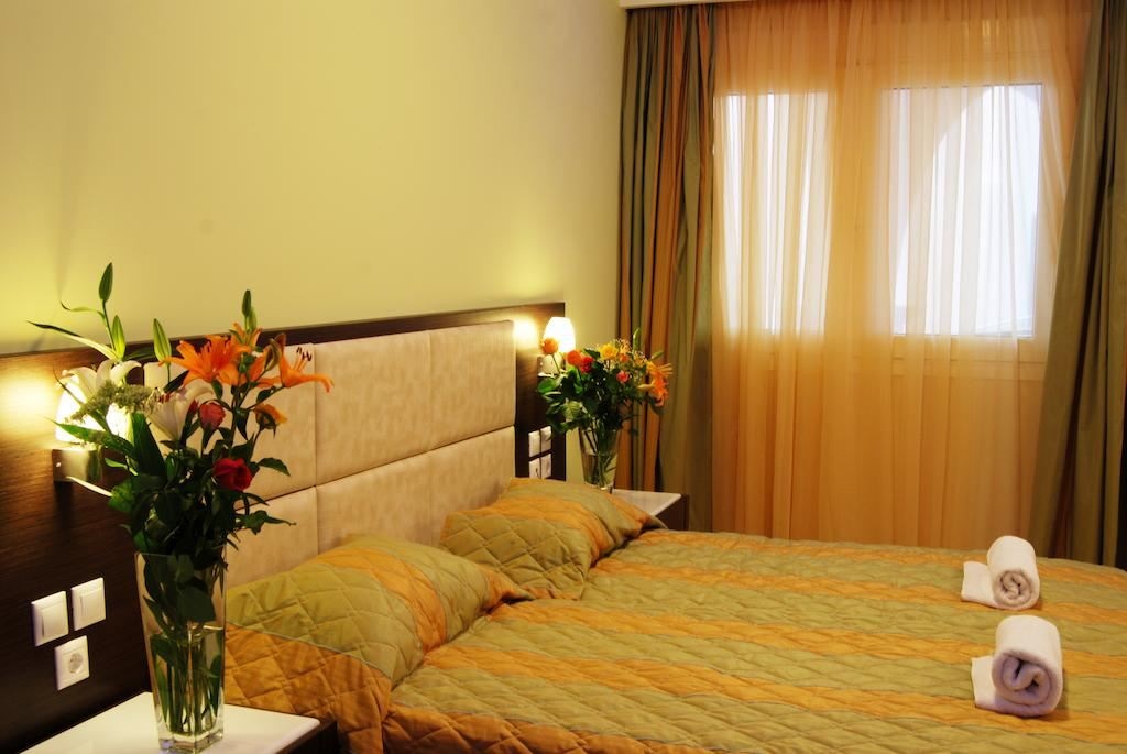 rooms-twin-standard-room