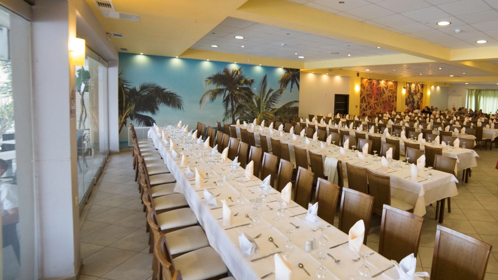 restaurants-main-restaurant