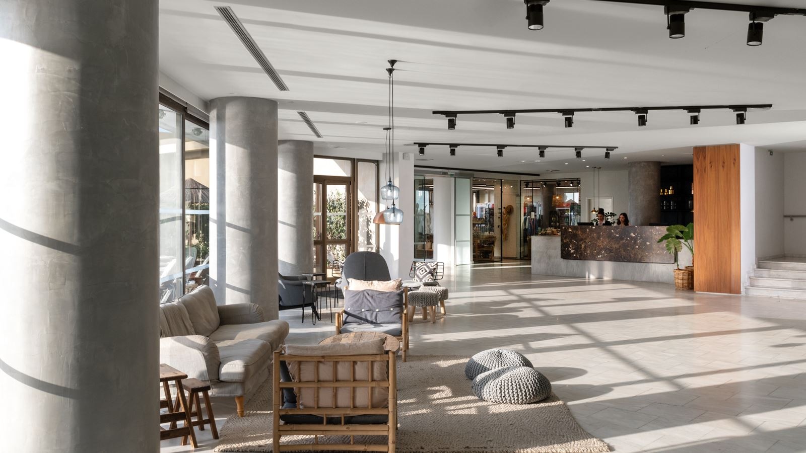 general-main-building