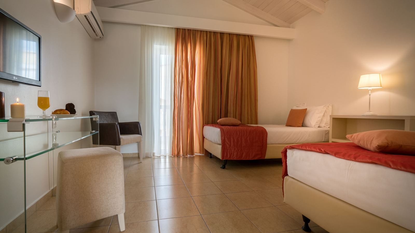 rooms-superior-suite