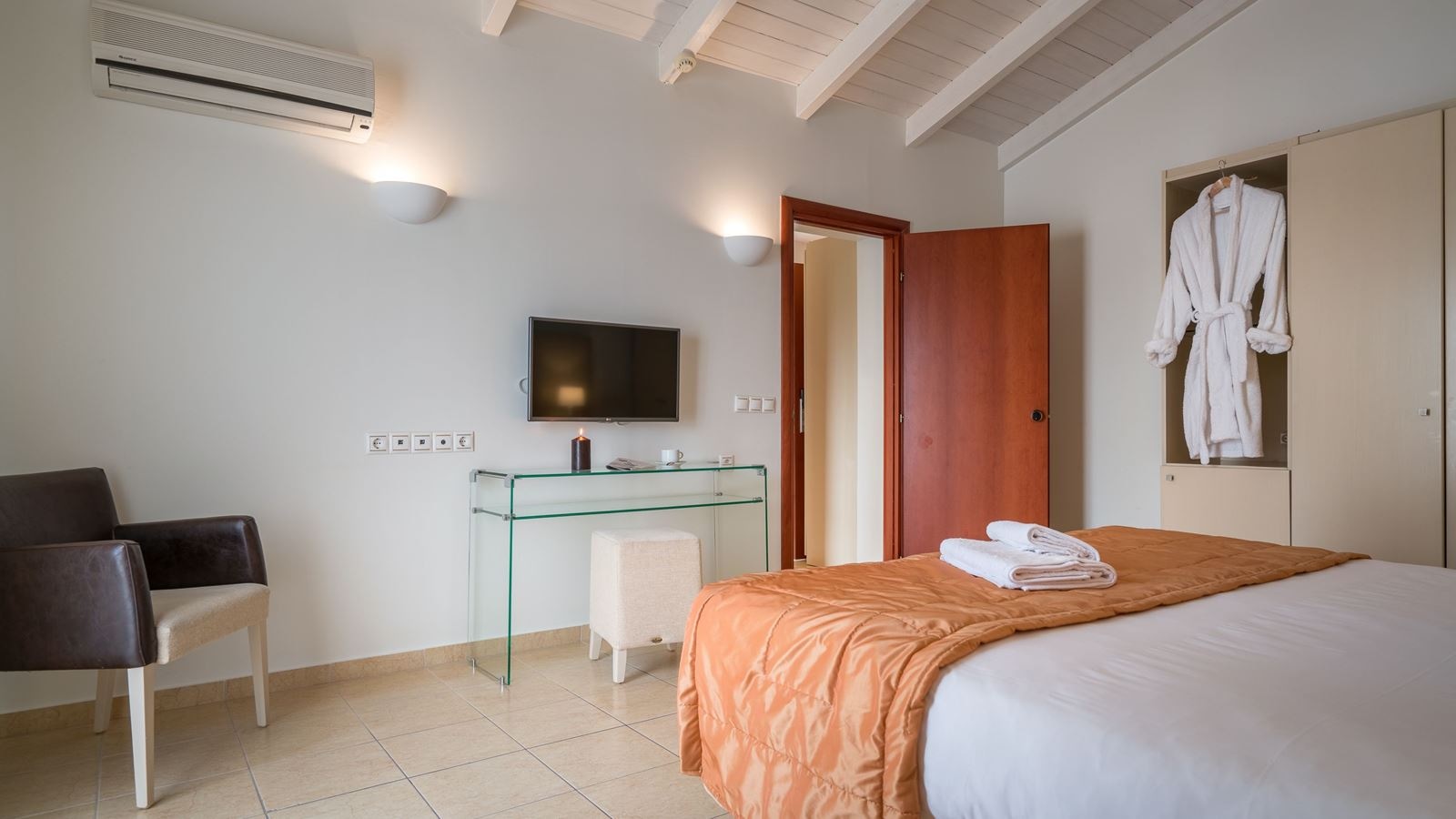 rooms-superior-suite