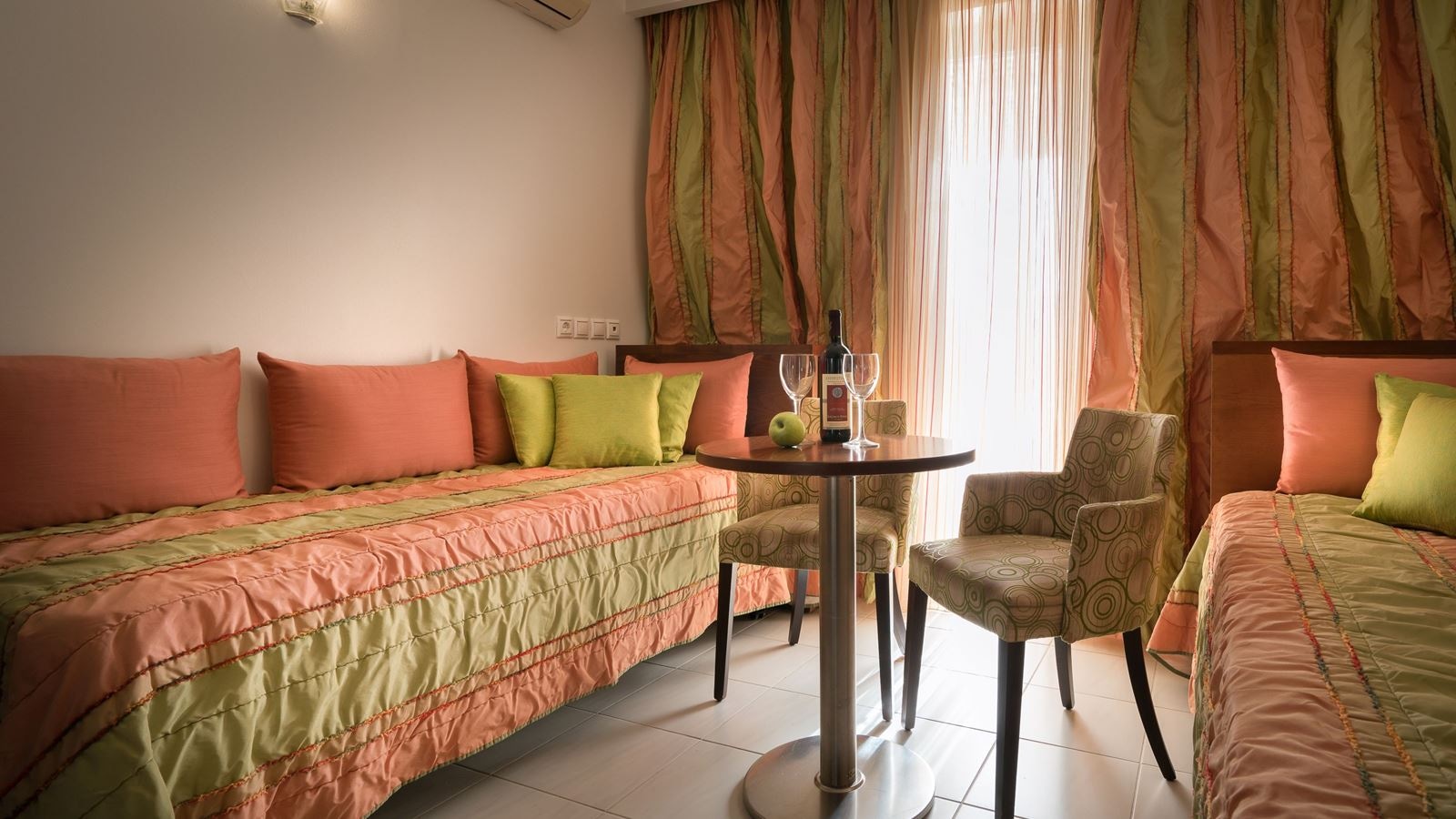 rooms-executive-suite