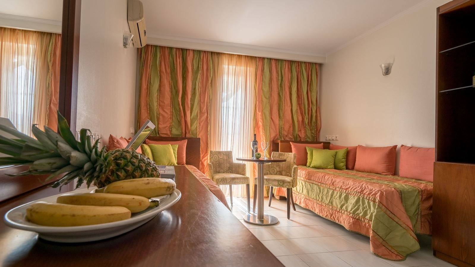 rooms-executive-suite