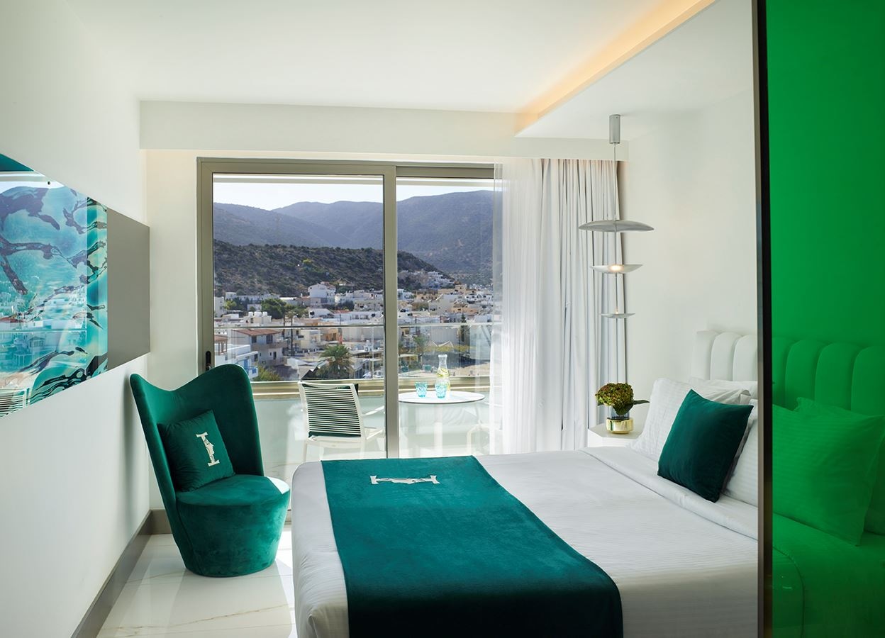 rooms-silver-double-side-sea-view