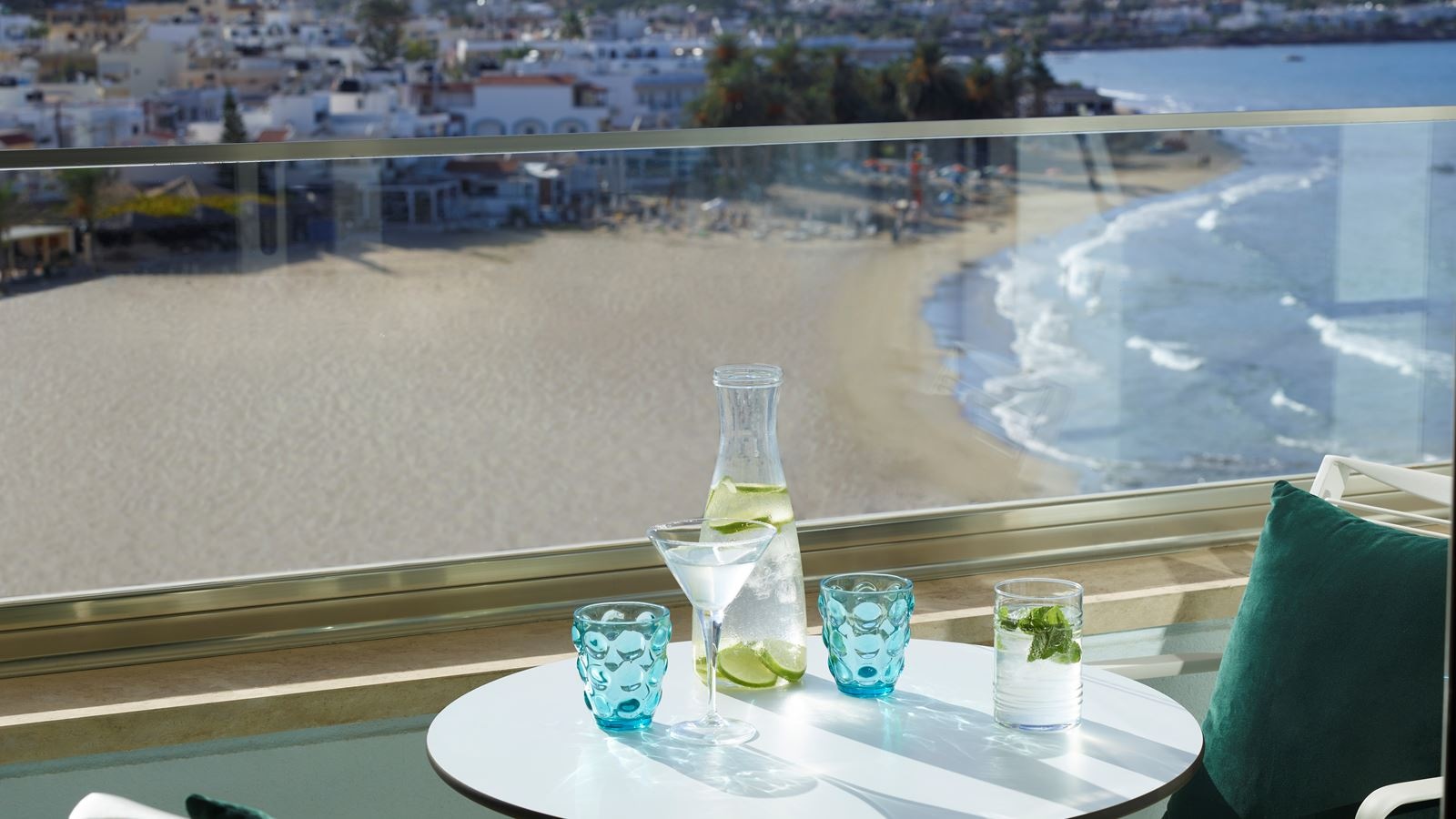 rooms-silver-singleuse-side-sea-view