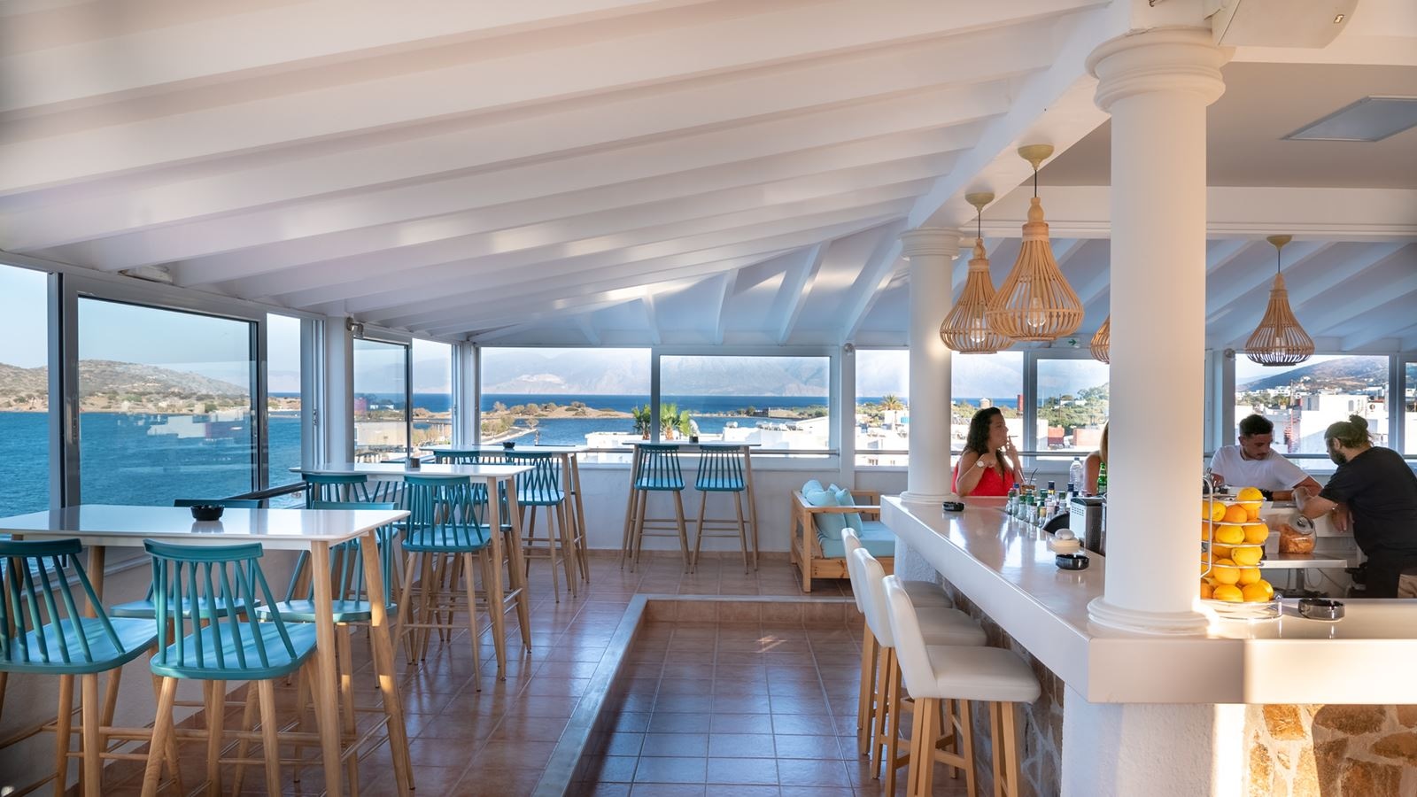 bars-sky-cocktail-bar